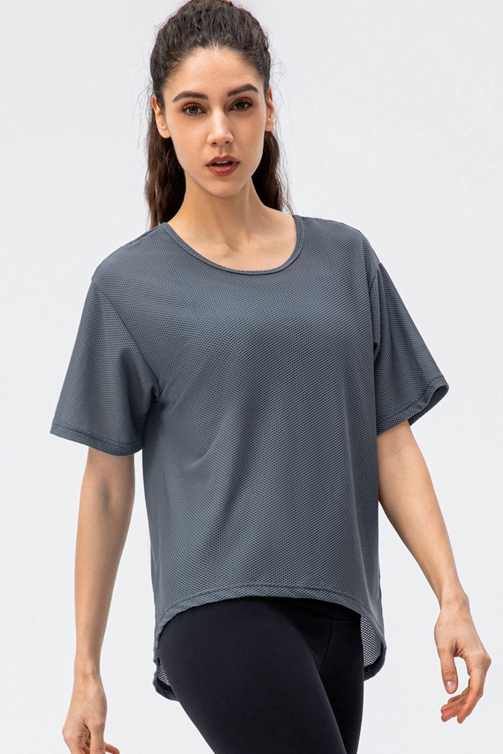 Round Neck Short Sleeve Active Tee - ClubOn