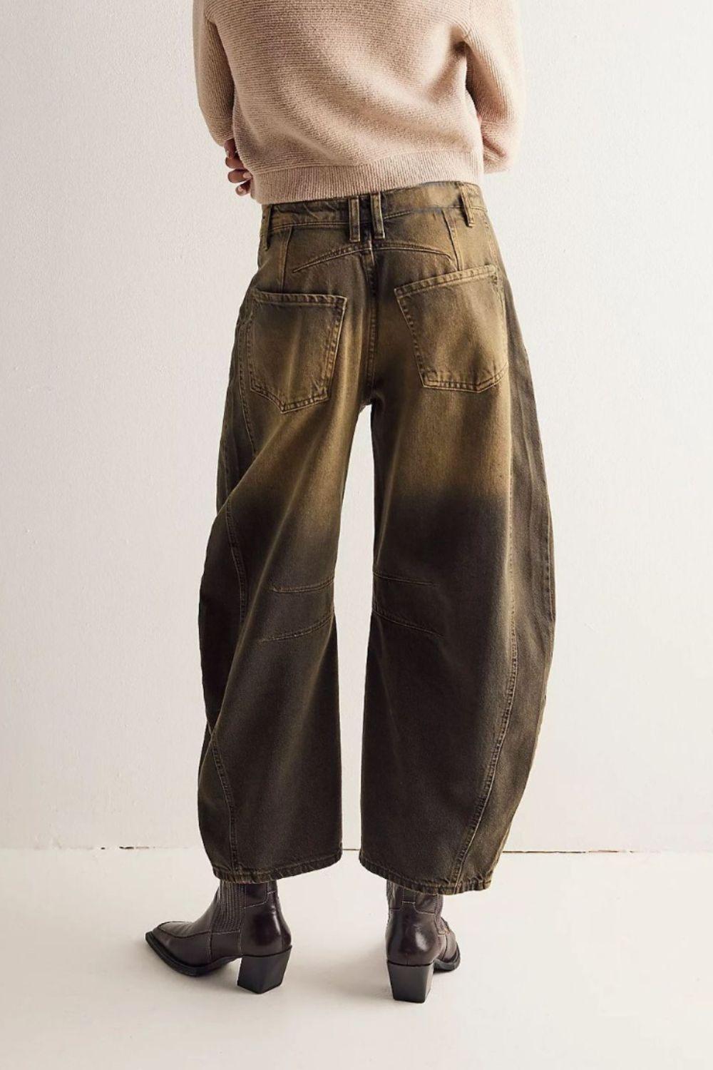 Wide Leg Jeans with Pockets - ClubOn