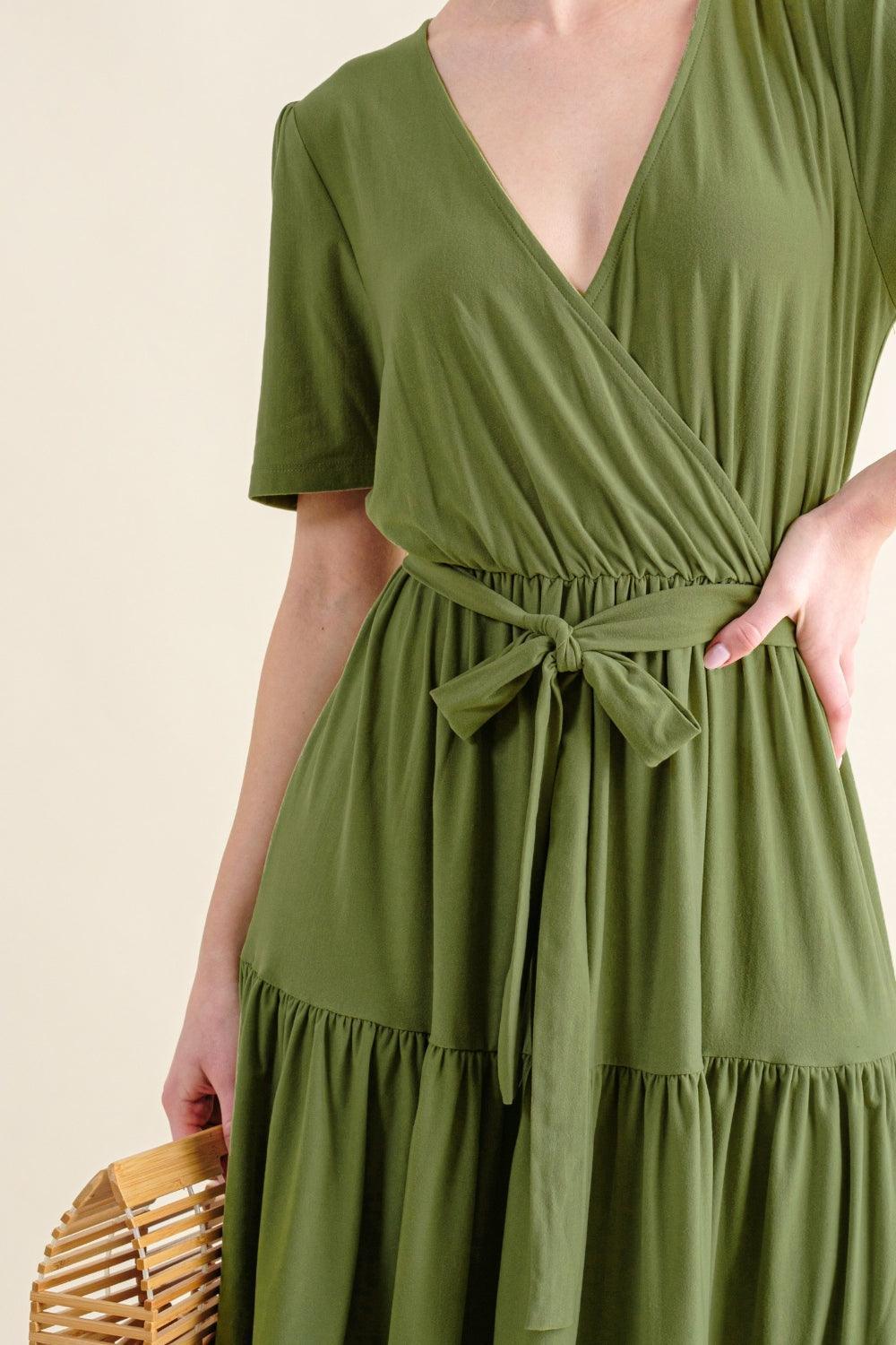And The Why Soft Short Sleeve Tiered Midi Dress - ClubOn