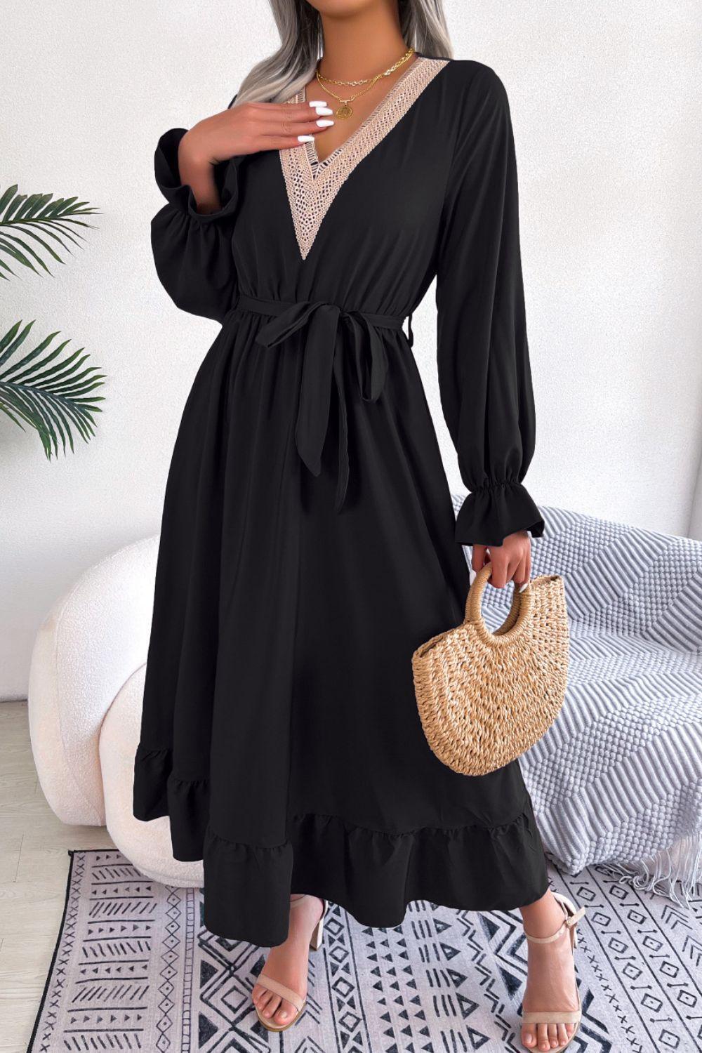 Contrast Belted Flounce Sleeve Dress - ClubOn