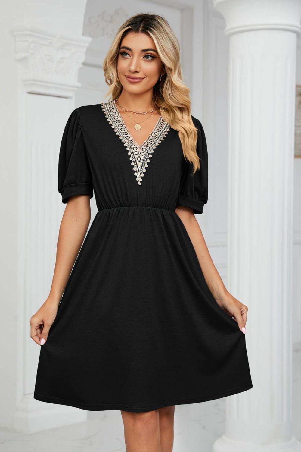 Contrast V-Neck Puff Sleeve Pocket Dress - ClubOn
