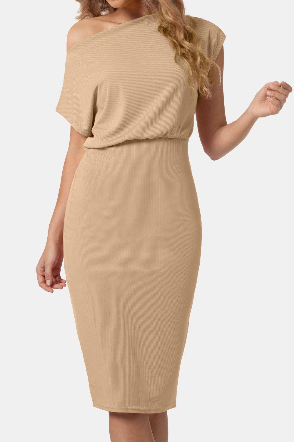 Boat Neck Short Sleeve Knee-Length Dress - ClubOn
