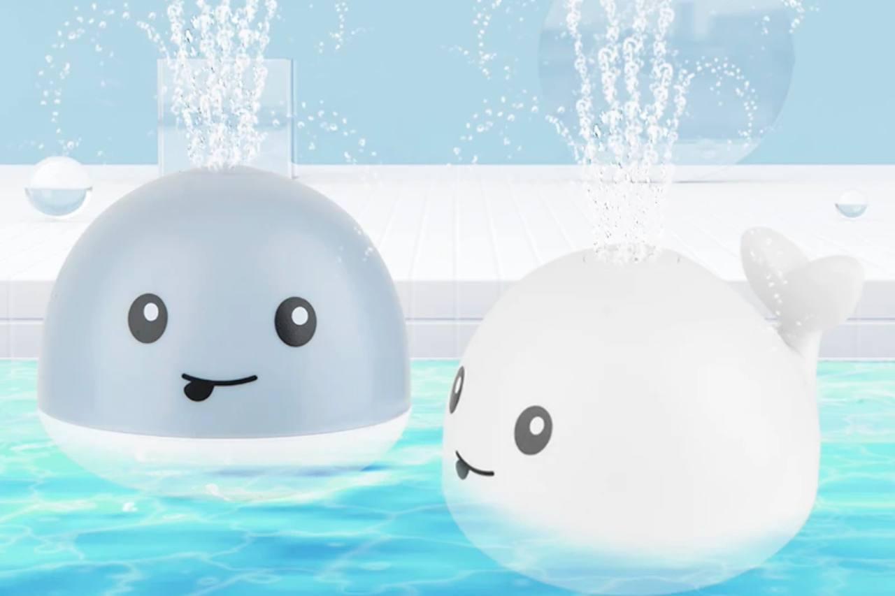 Light-Up Whale Bath Toy – Automatic Sprinkler for Babies - ClubOn