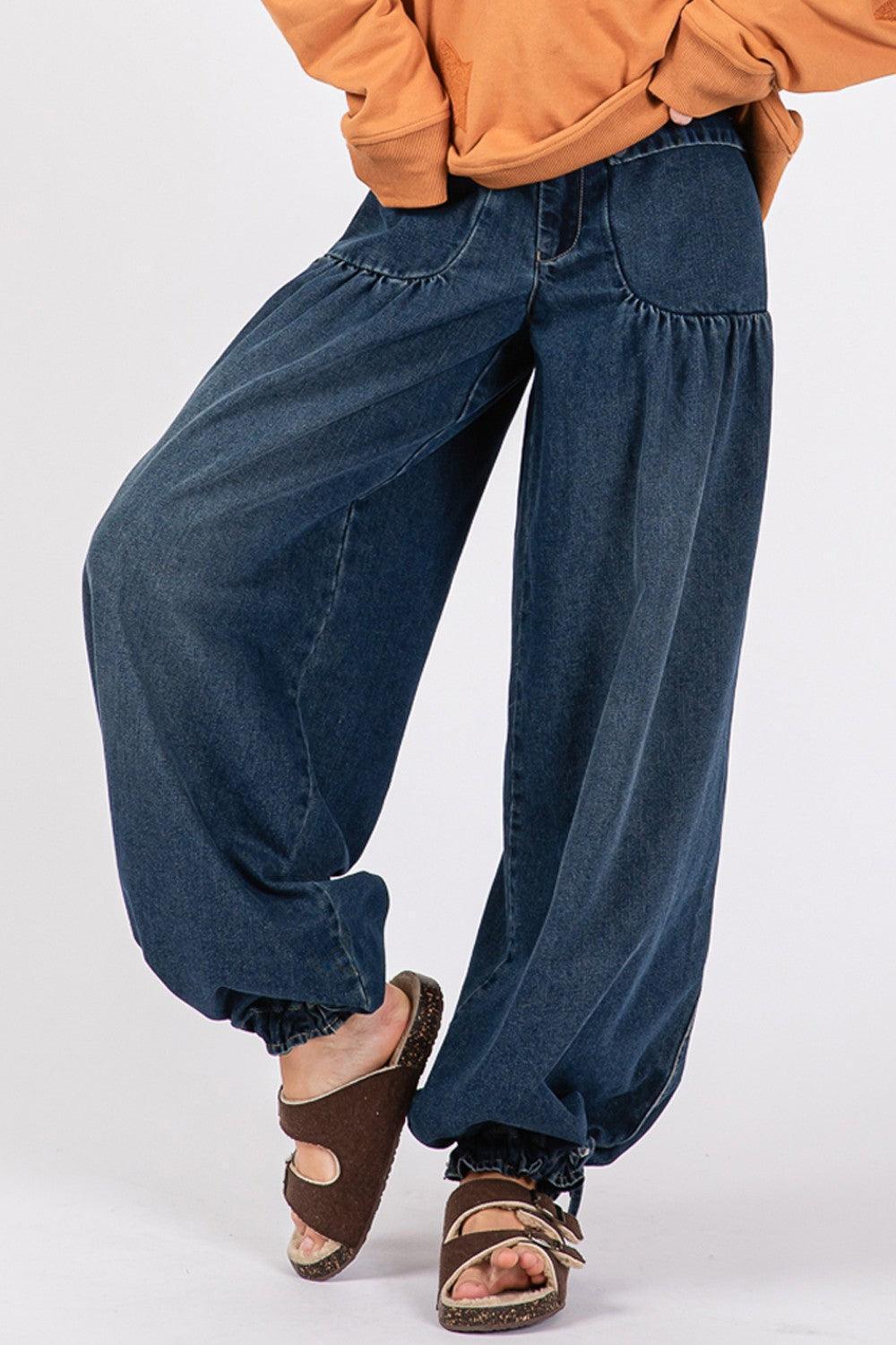 SAGE + FIG Mid-Rise Cargo Jeans with Pockets - ClubOn