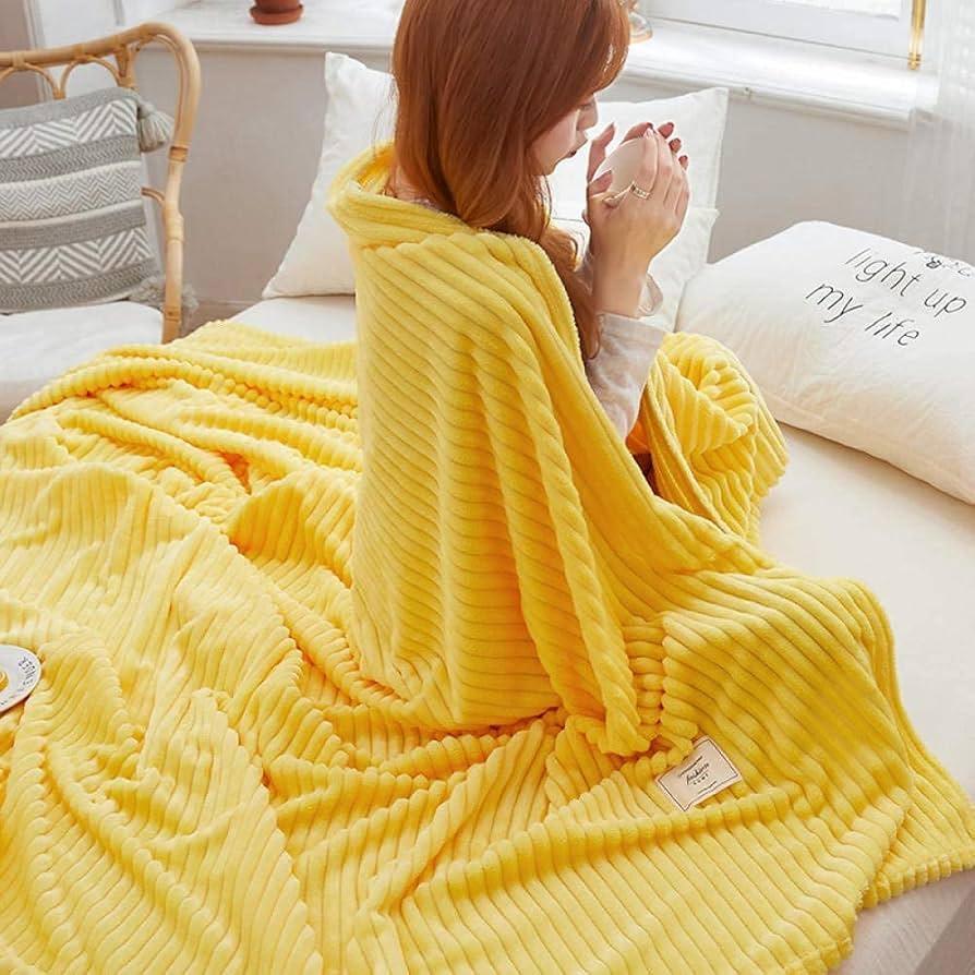 Large Sherpa Fleece Blanket – Warm Fur Throw for Sofa & Bed - ClubOn