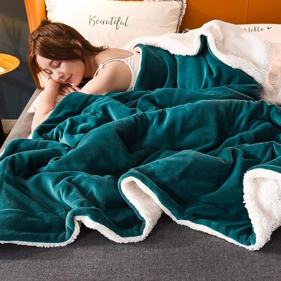Bedsure Sherpa Fleece Blanket – Soft Flannel Throw for Sofa & Bed - ClubOn