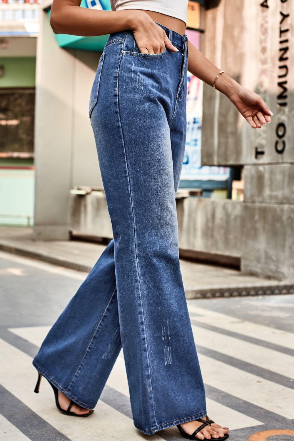 Buttoned Loose Fit Jeans with Pockets - ClubOn