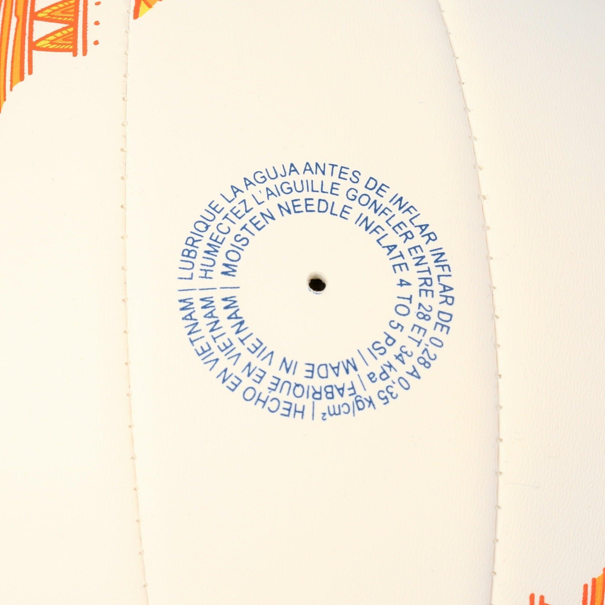 Wilson AVP Modern Volleyball, Orange/White - ClubOn