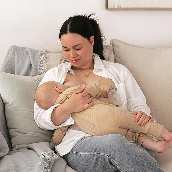 Haakaa Manual Breast Pump for Breastfeeding, Silicone, 4oz/100ml, Clear - ClubOn