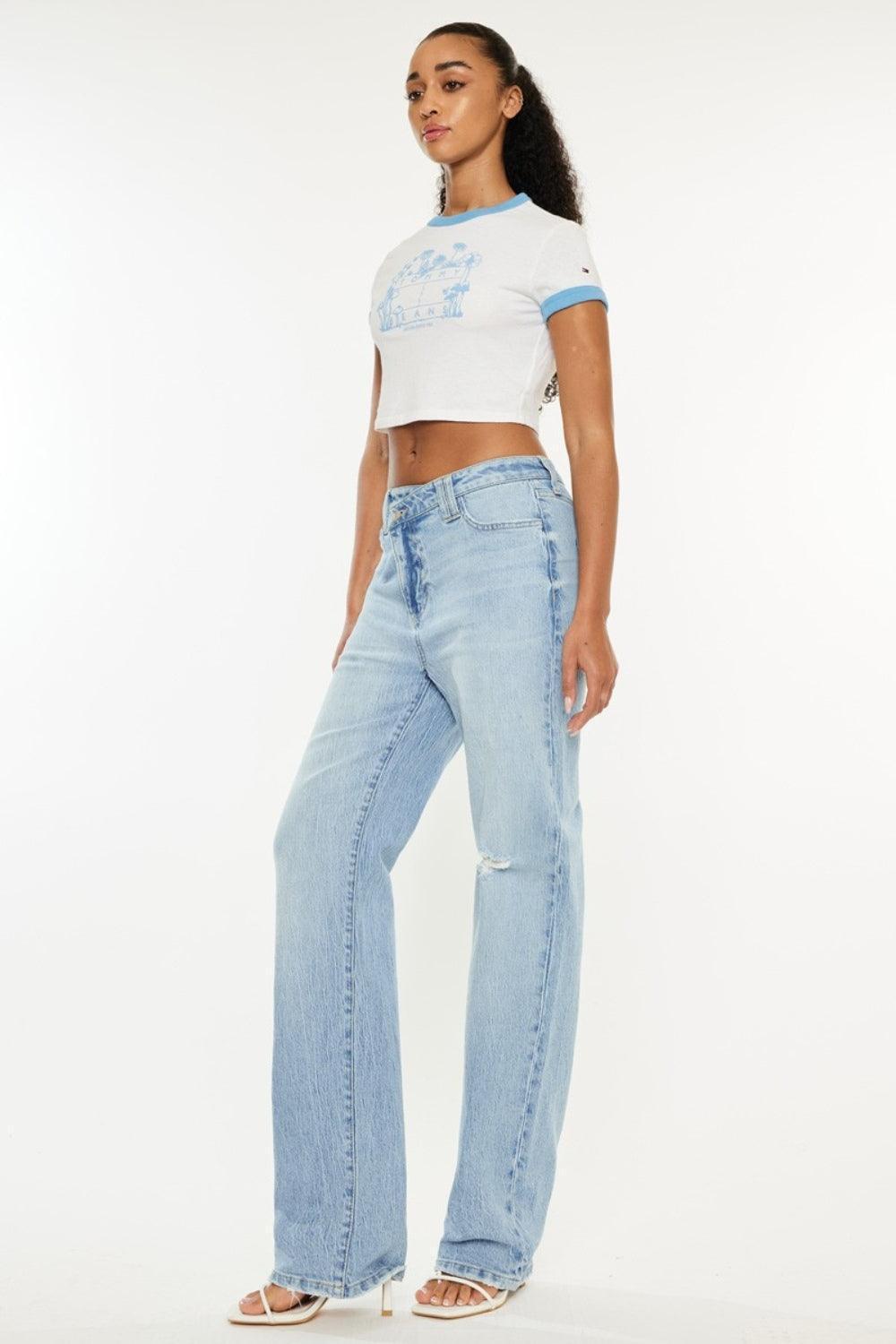 Distressed High-Rise Straight-Leg Jeans – Modern Comfort and Style - ClubOn