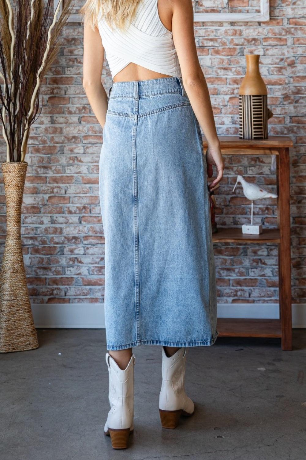 Veveret Slit Mid Rise Waist Denim Skirt - ClubOn