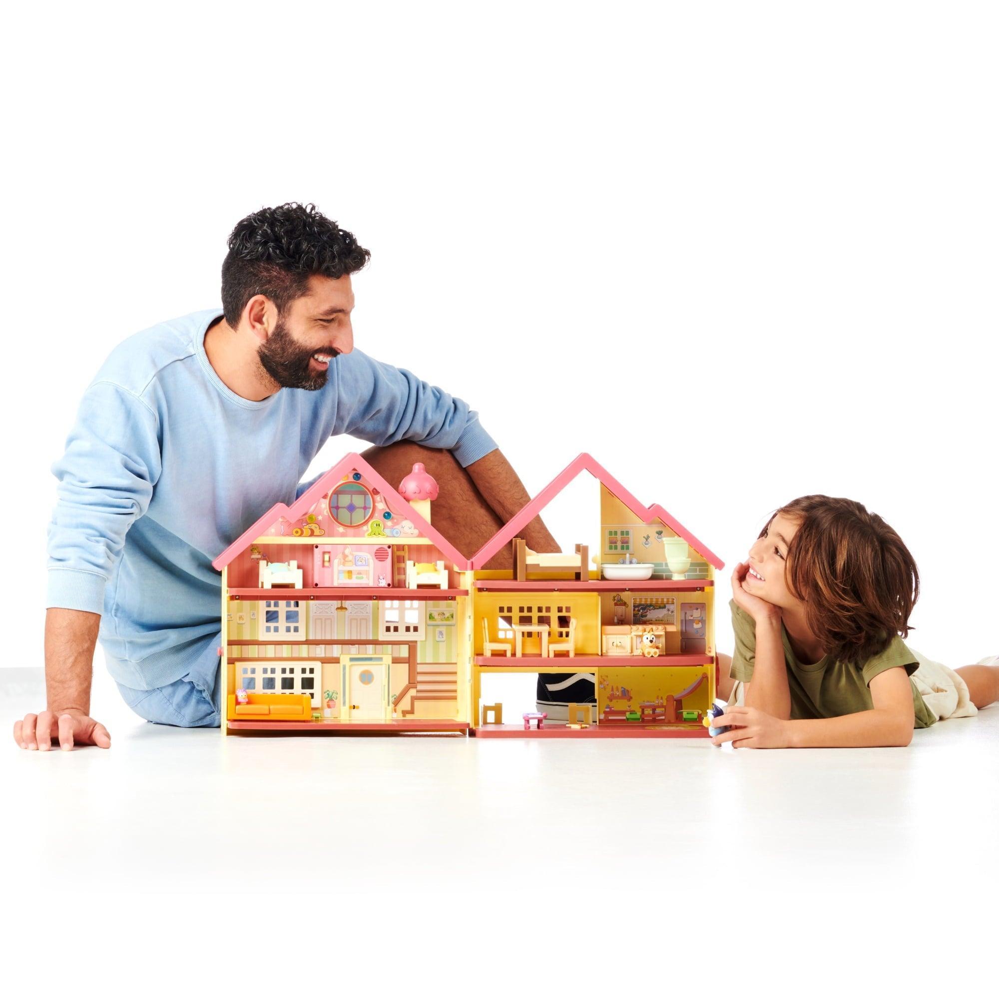 Bluey Ultimate Lights and Sounds Playhouse, Includes Figures & Accessories – Toddler Toy - ClubOn