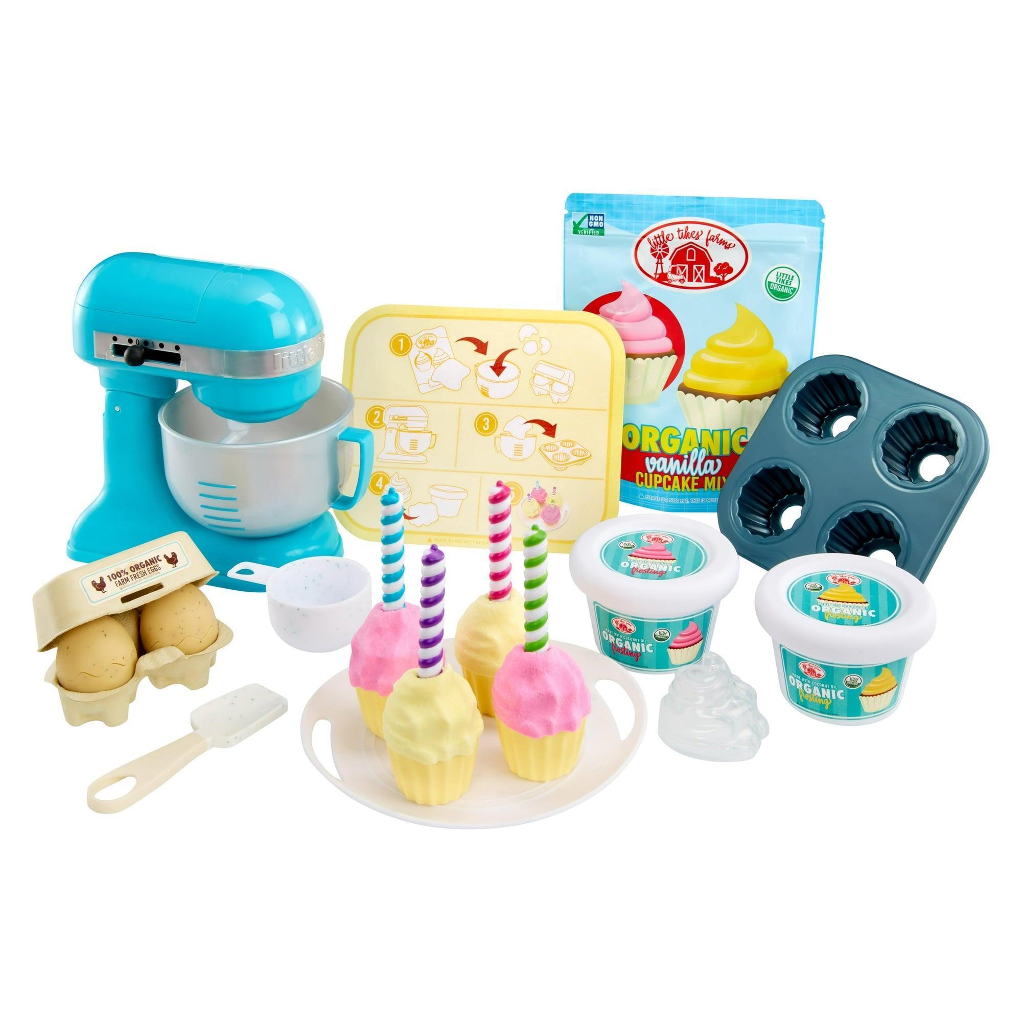 Little Tikes Creative Chefs Baker’s Kit with Make-It Mix Play Sand, 18 Accessories, Pretend Play Set, Ages 3+ - ClubOn