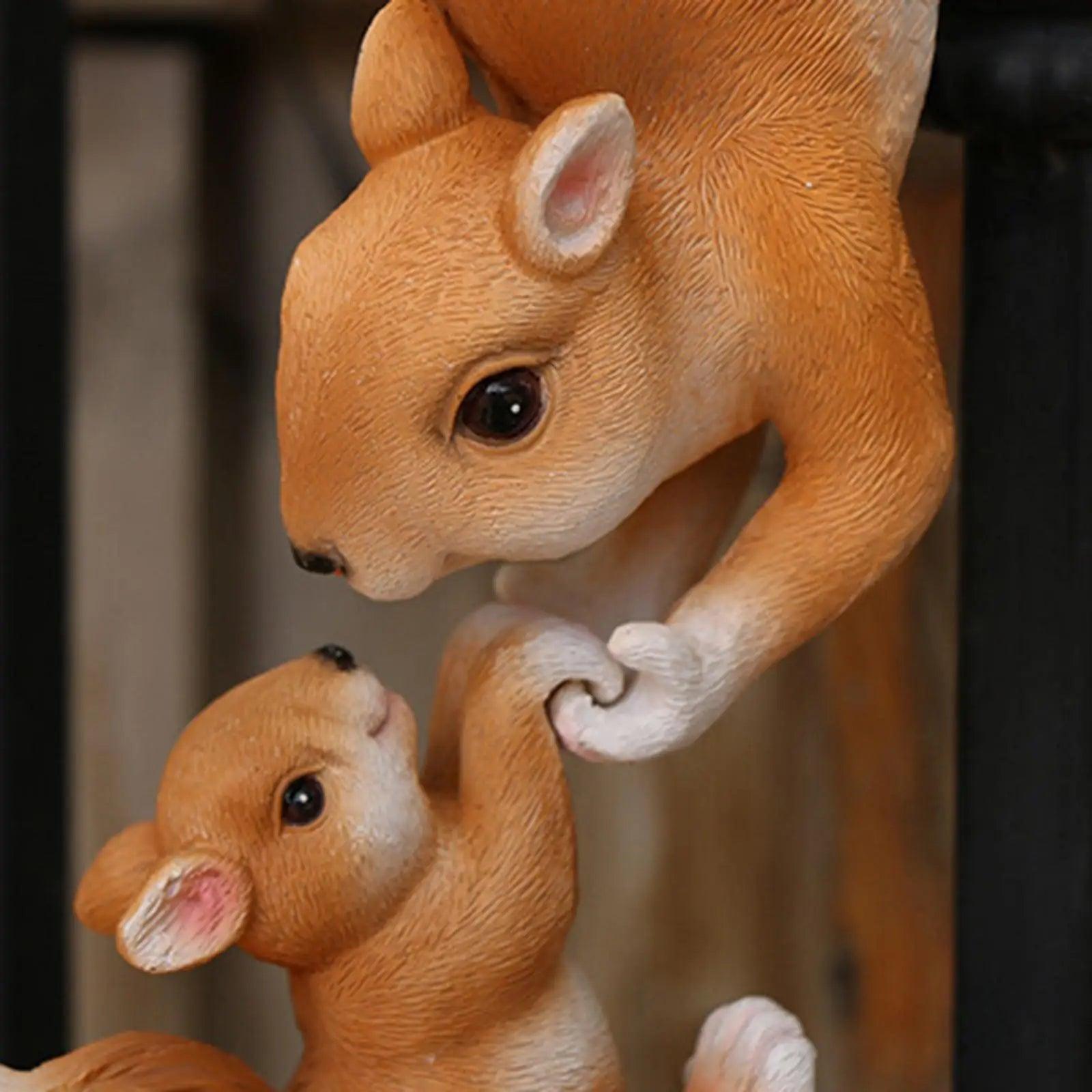 Creative Resin Squirrel Figurine - Garden & Desktop Decor - ClubOn
