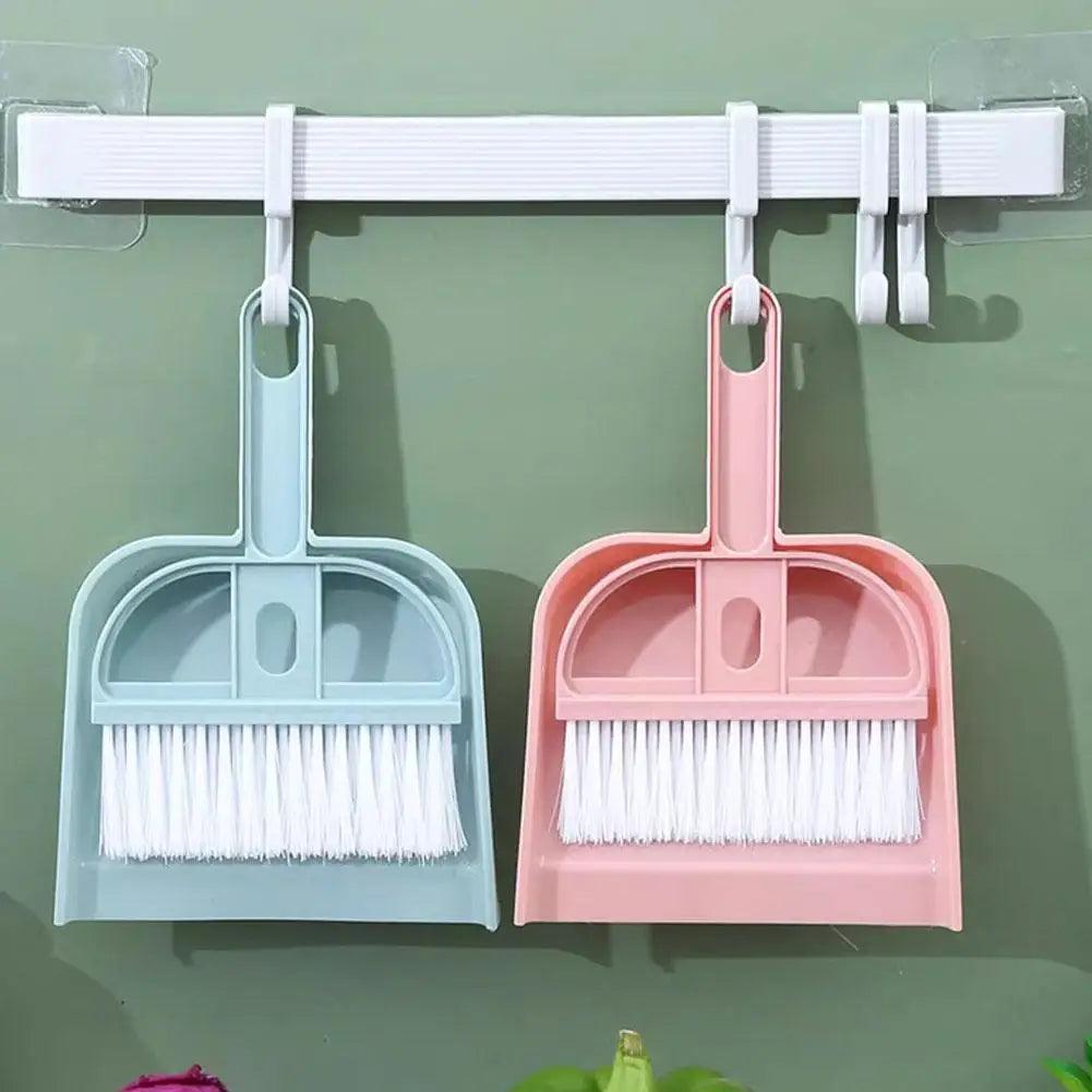 Desktop Mini Broom and Dustpan Set – Nordic Color Cleaning Tool - ClubOn