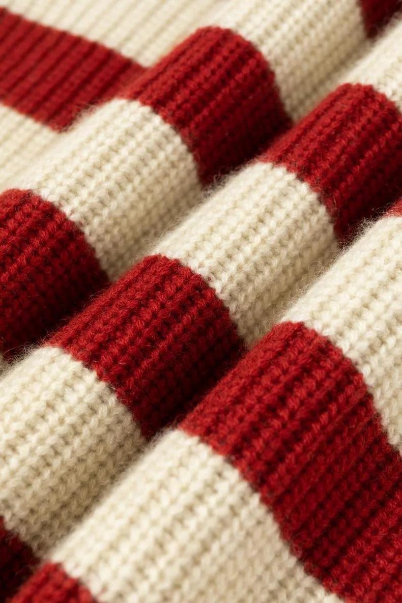 Vintage Retro Turtleneck Jumper - Striped Knitted Sweater - ClubOn