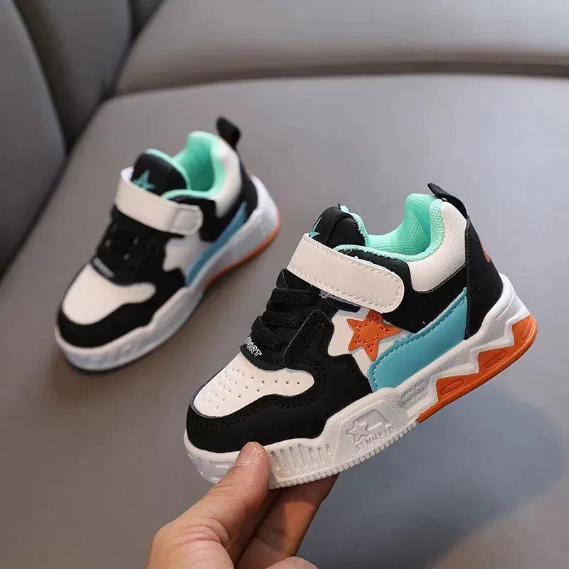 Boys' Autumn Sneakers - Stylish Casual Shoes for Girls - ClubOn