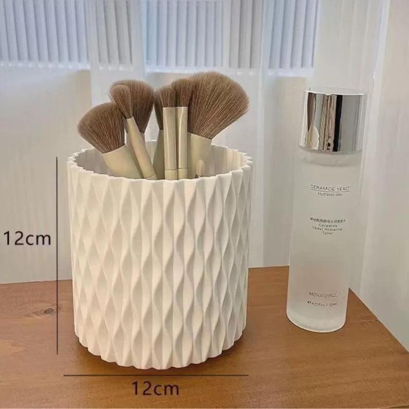Rotating Makeup Brush Organizer – Multifunctional Desktop Storage - ClubOn