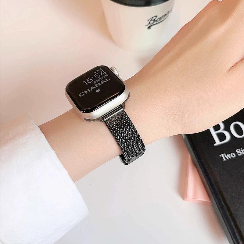 Huaqiangbei iWatch S9 - Bluetooth Smartwatch for Women - ClubOn