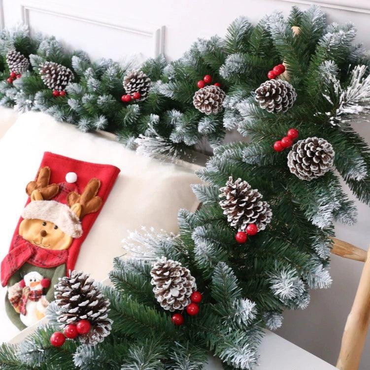 Christmas Wreath Pine Needle Vine Decoration - ClubOn