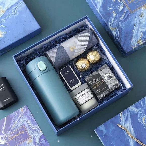 Christmas Gifts for Boys & Accompanying Gifts for Women Brides - ClubOn