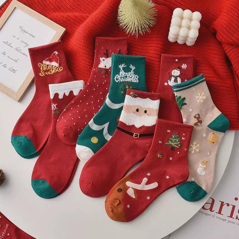 Christmas Socks for Women – Festive Gift Stockings - ClubOn