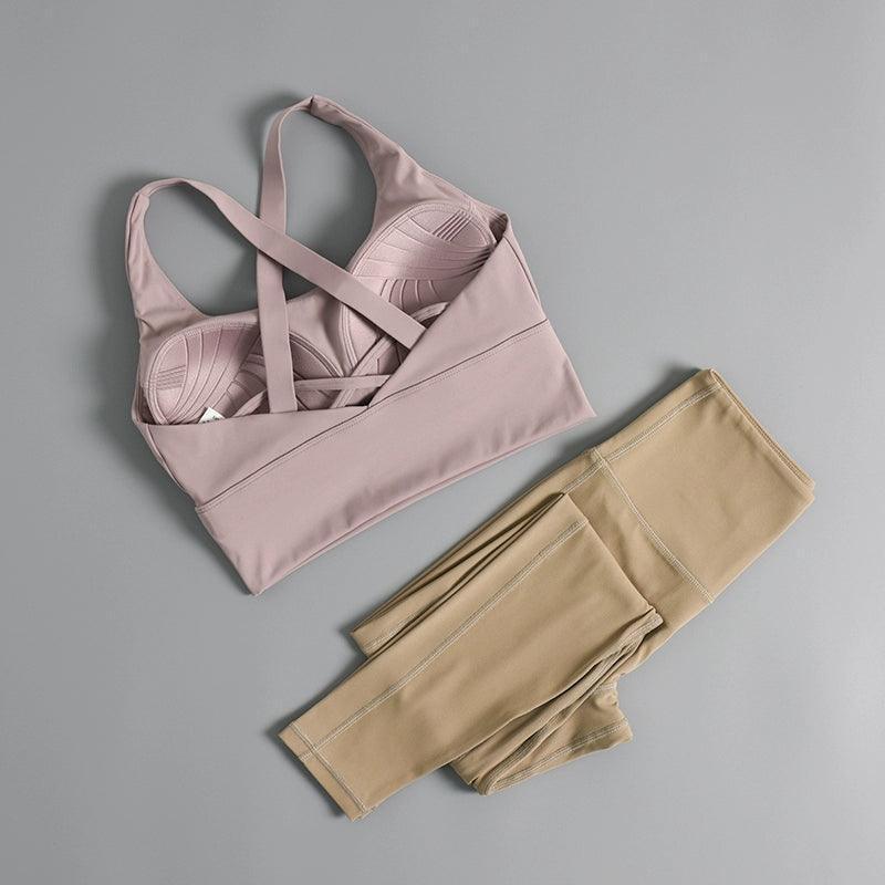 Slim Fit Shockproof Women’s Sports Suit - ClubOn