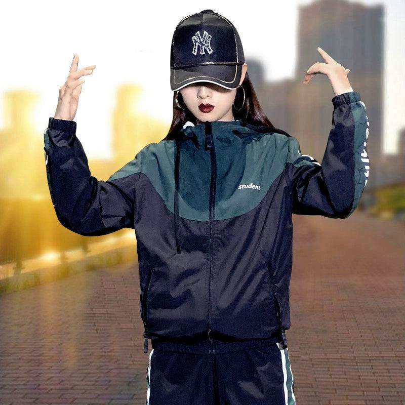 Korean Style Loose Fit Women’s Two-Piece Sports Suit - ClubOn