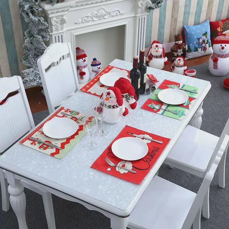 Christmas Table Cloth – Holiday Party Decorations & Festive Ornament - ClubOn