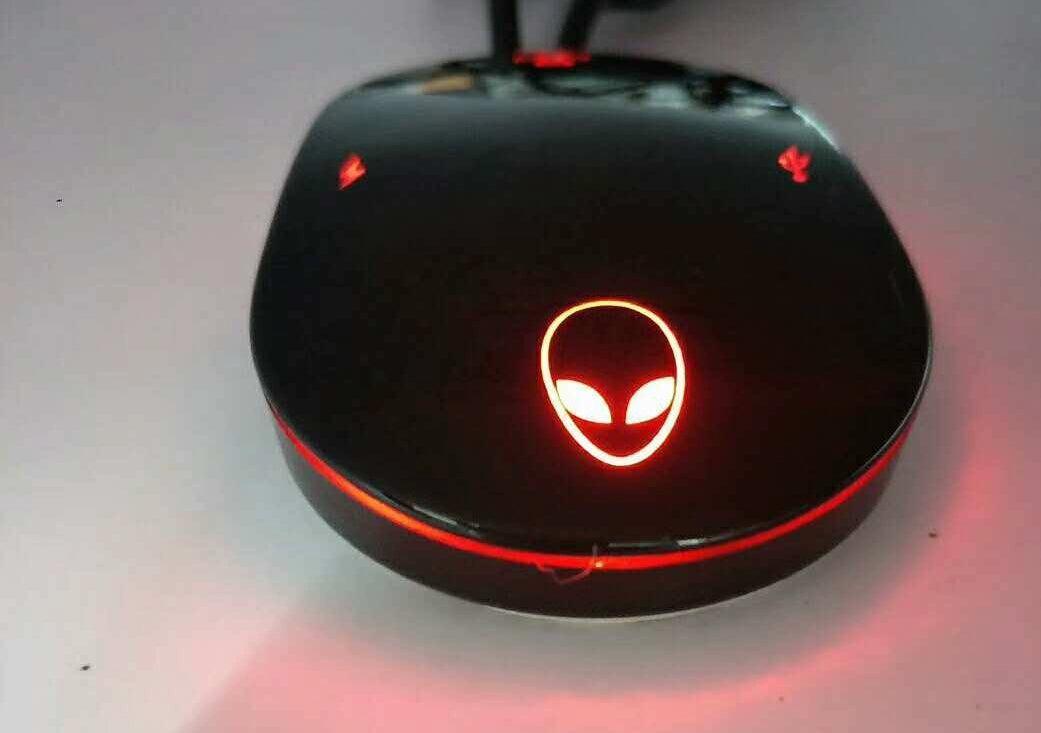 Gaming Switch with External Extension Button - Alien Network Card - ClubOn