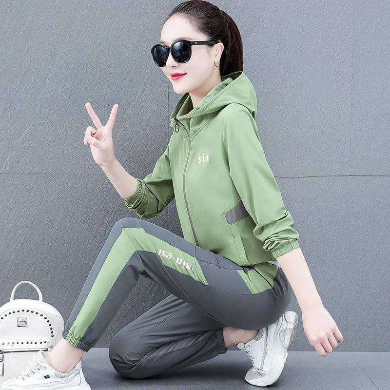 Women's Travel Fitness Two-Piece Sports Suit - ClubOn