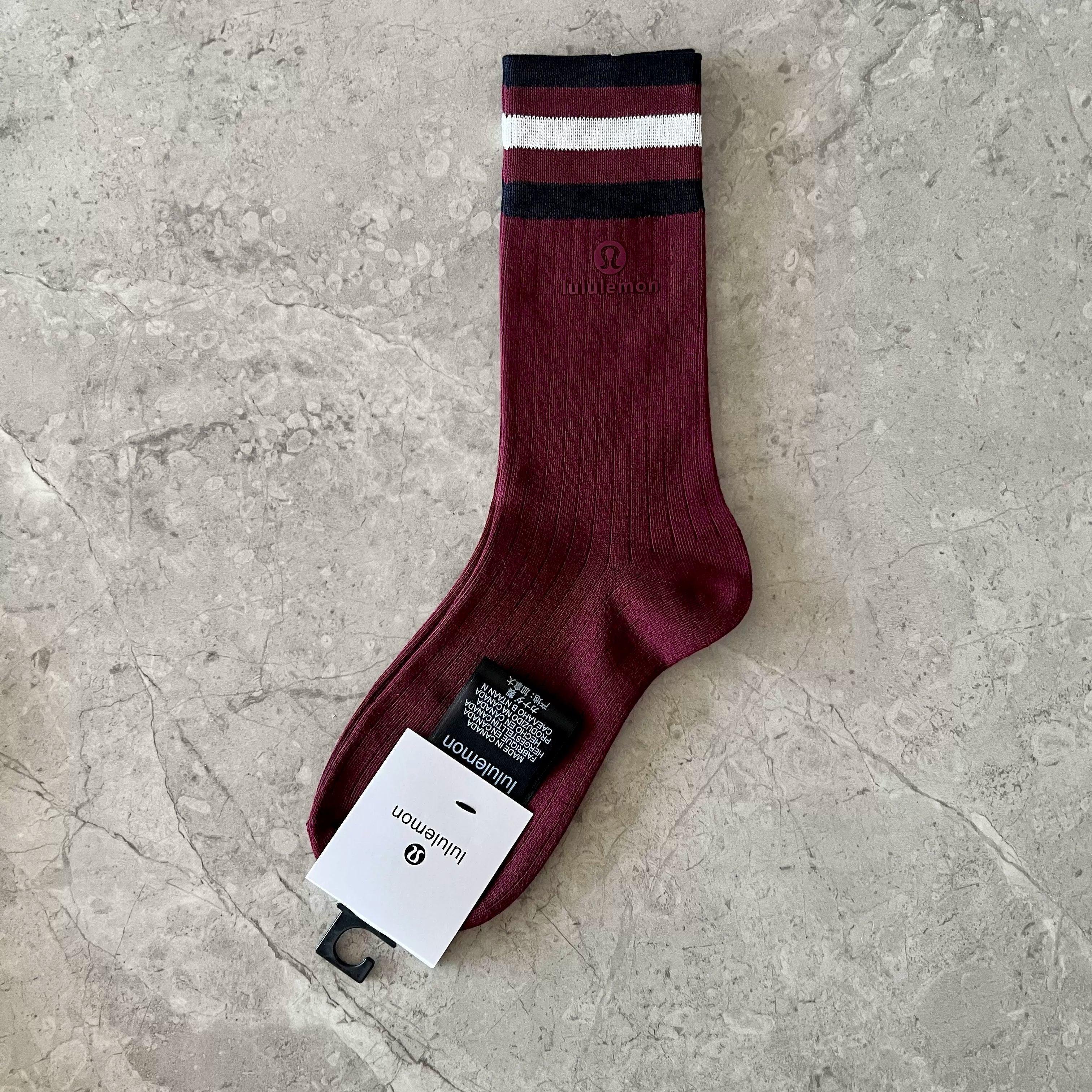 Lulu Autumn & Winter Men’s Smiley Face Combed Cotton Mid-Tube Socks – Durable & Breathable - ClubOn