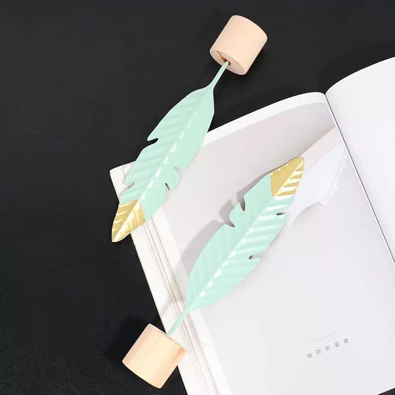 Modern Feather Wooden Decorations – Minimalist Miniature Figurines - ClubOn