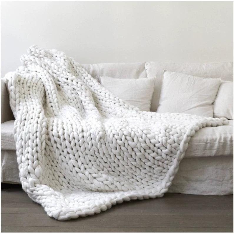 Ultra-Thick Hand-Knitted Wool Blanket – Cozy Sofa Icelandic Throw - ClubOn