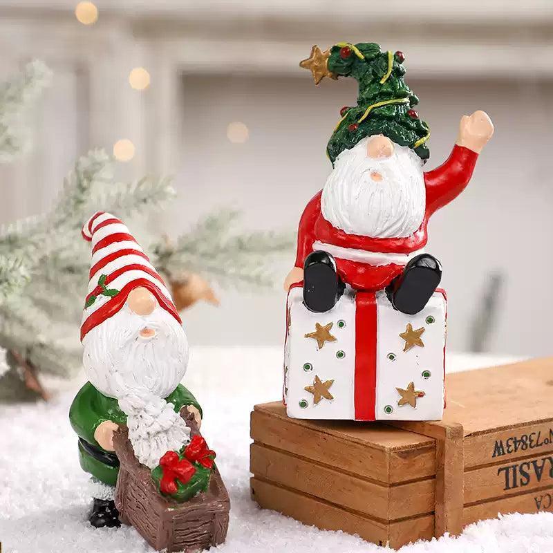 Painted Gnomes & Santa Claus Resin Figures - Christmas Decorations - ClubOn