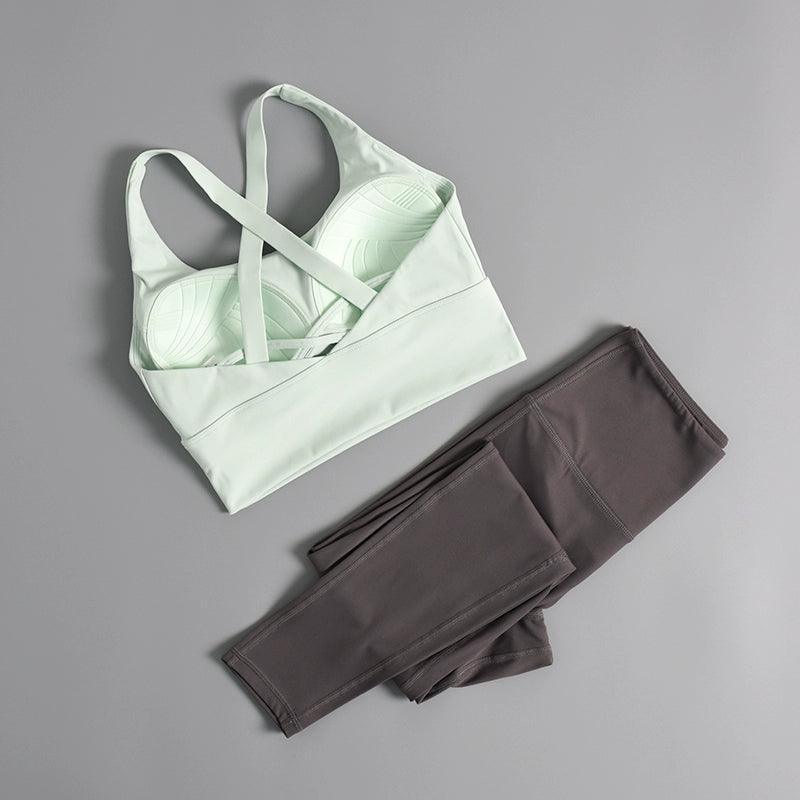 Slim Fit Shockproof Women’s Sports Suit - ClubOn