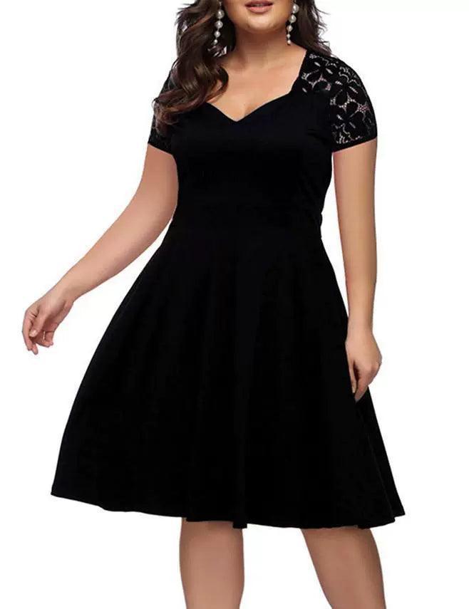 Plus Size V-Neck Lace Short Sleeved Women's Top - ClubOn