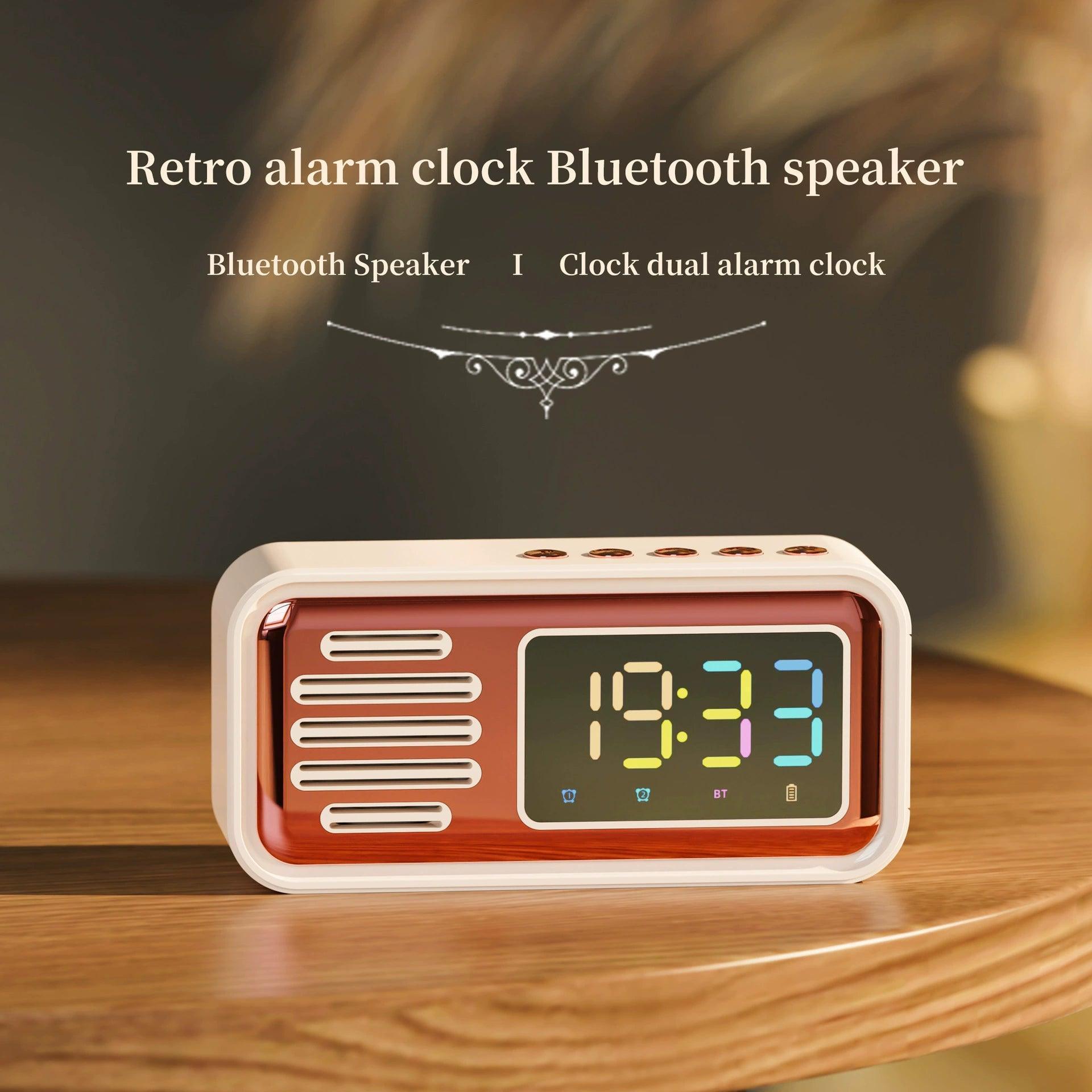 Retro Bluetooth Speaker Alarm Clock – Vintage Design with Modern Features - ClubOn