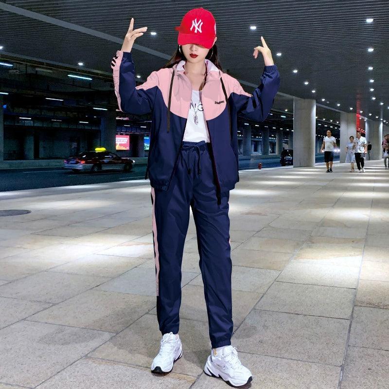 Korean Style Loose Fit Women’s Two-Piece Sports Suit - ClubOn