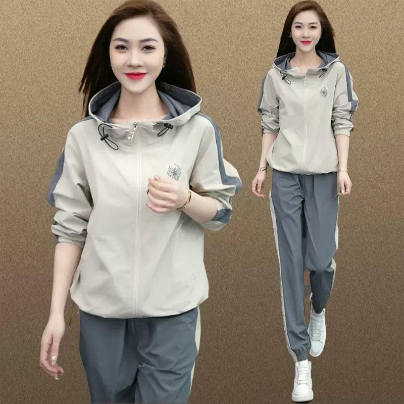 Women's Travel Fitness Two-Piece Sports Suit - ClubOn