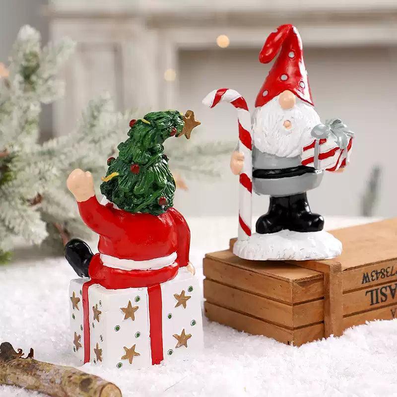 Painted Gnomes & Santa Claus Resin Figures - Christmas Decorations - ClubOn
