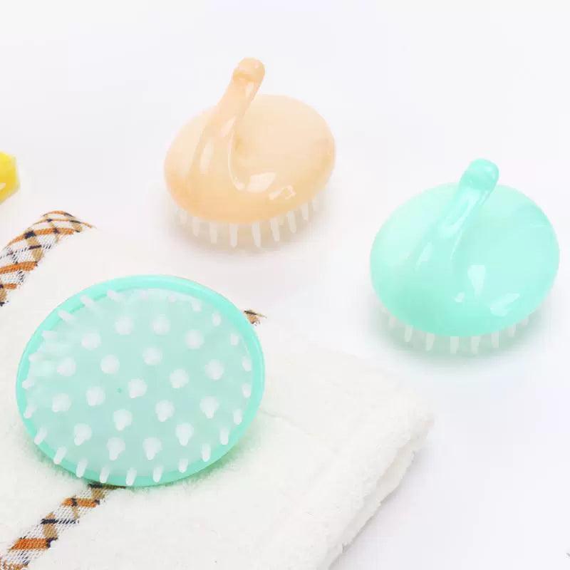 Pet Care Bath Massage Brush – Silicone Cleaning Brush for Pets - ClubOn