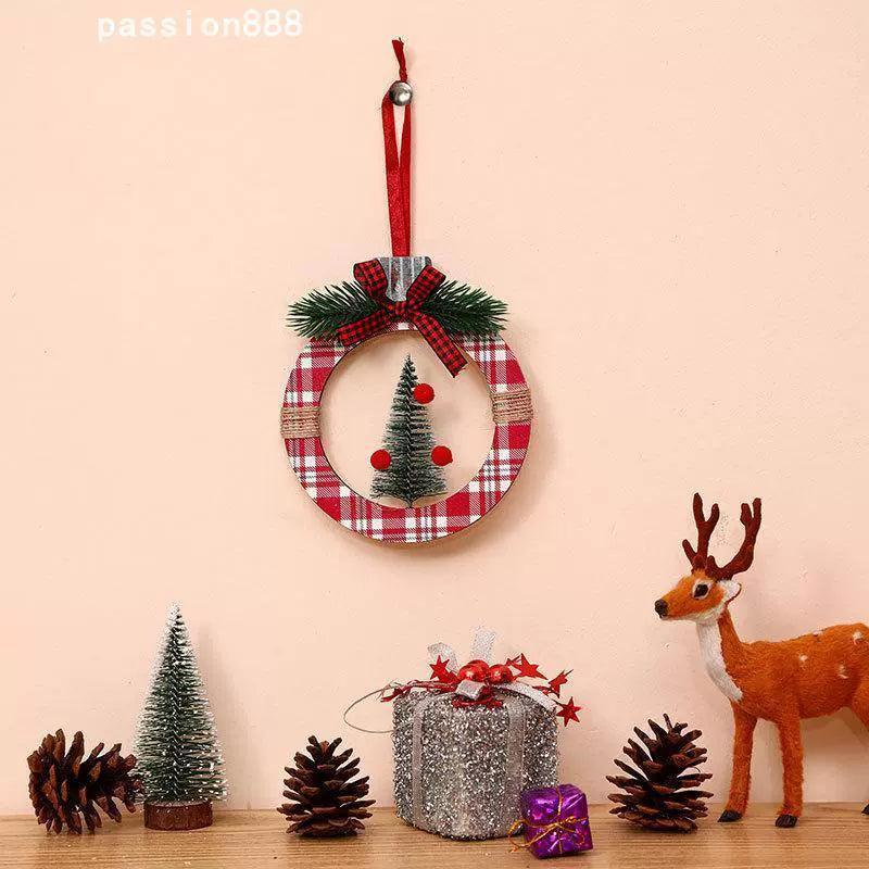 Cedar Tree Christmas Decorations – Elegant Holiday Arrangements - ClubOn