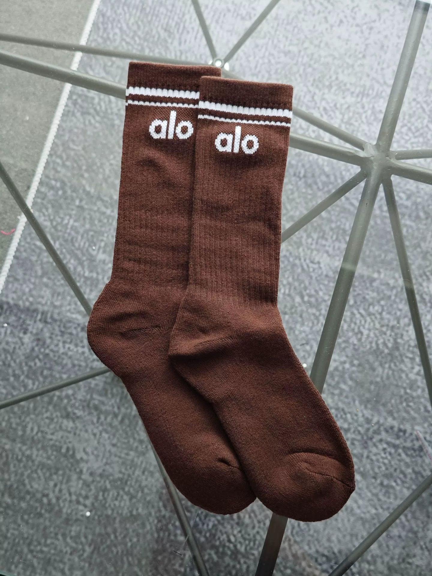 Alo Cotton 18cm Medium-Length Fashion Socks – Pure Cotton, Four Seasons, Sports Leisure, Couple Socks - ClubOn