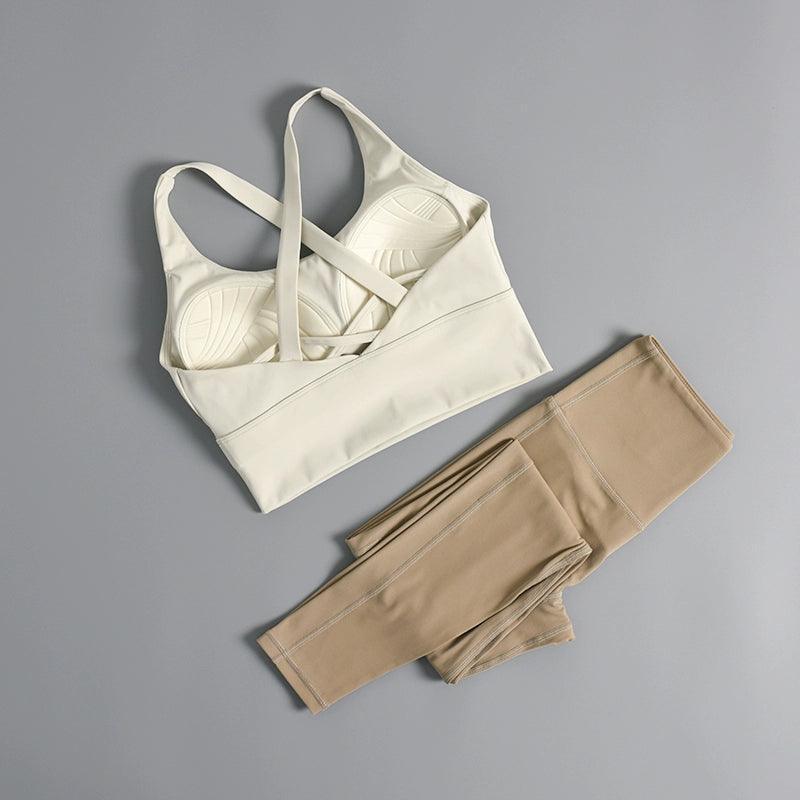 Slim Fit Shockproof Women’s Sports Suit - ClubOn