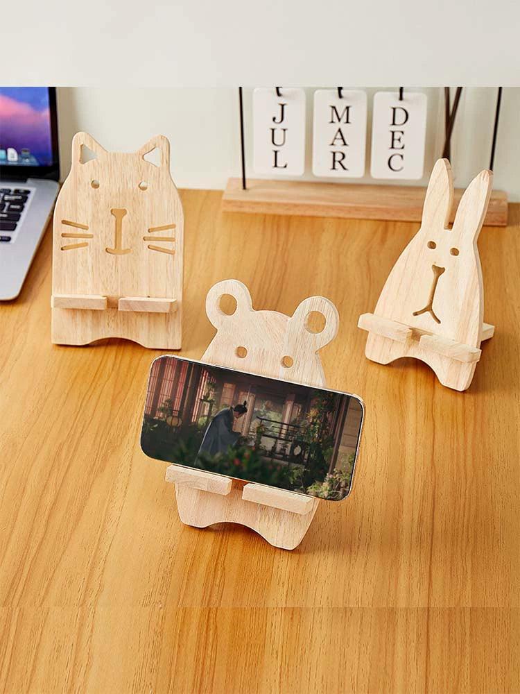 Wooden Cartoon Mobile Phone Holder – Cute and Simple Desktop Stand - ClubOn
