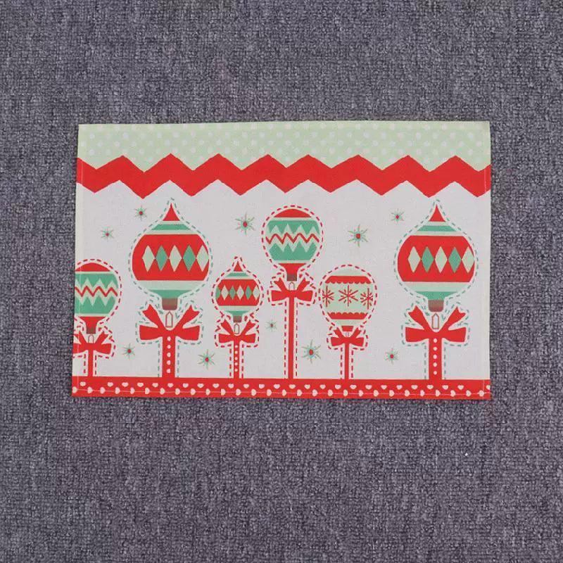 Christmas Table Cloth – Holiday Party Decorations & Festive Ornament - ClubOn