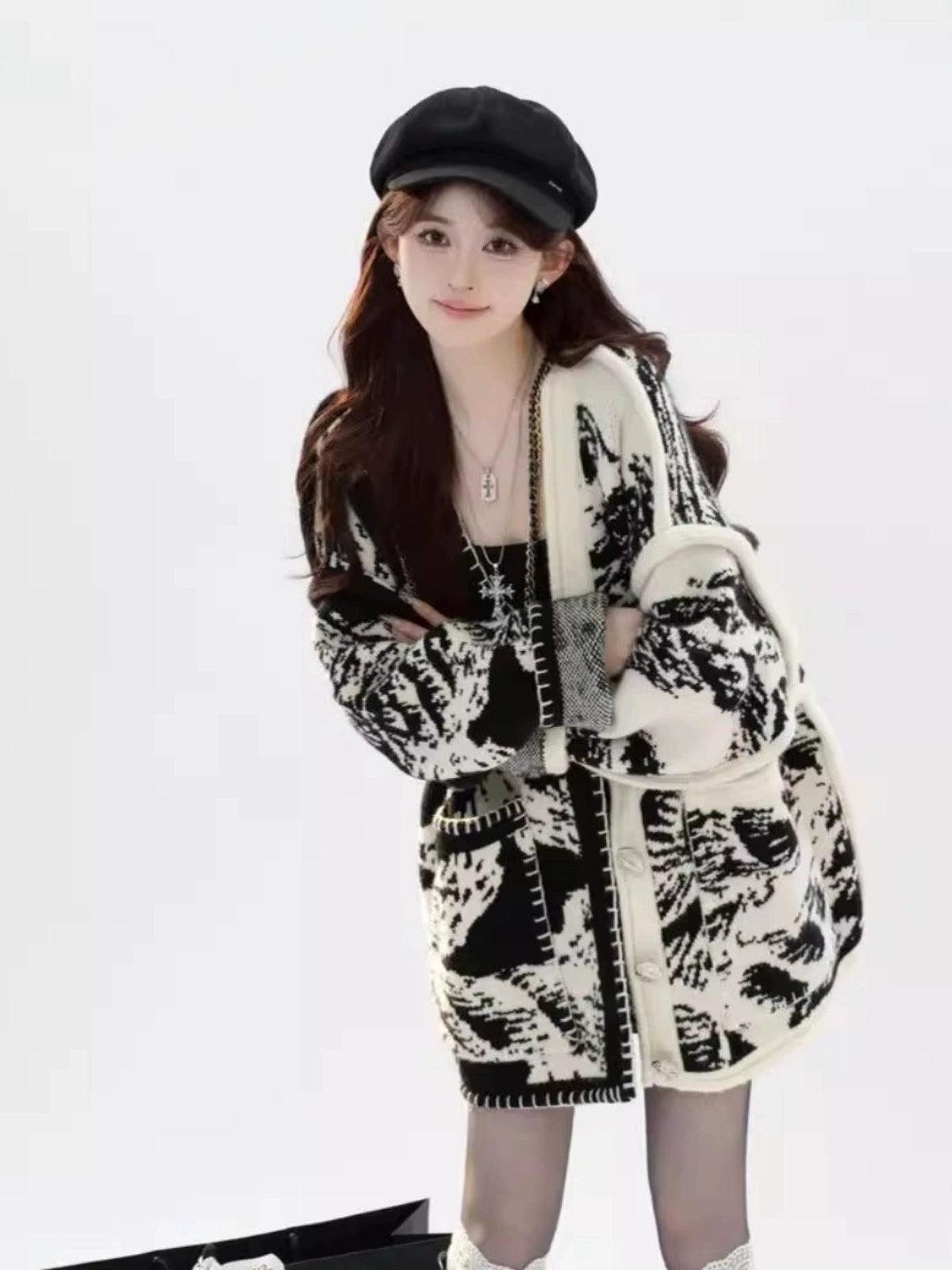 Retro Ink Painting Sweater Jacket - Unique Women’s Cardigan - ClubOn