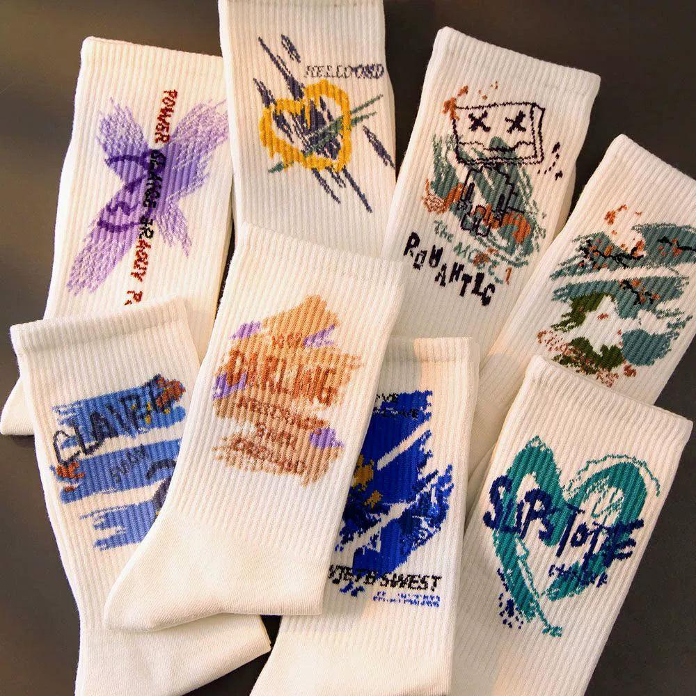 Nara Graffiti Socks Men – Trendy Ins Mid-Tube Sports Basketball Socks, Long Tube, All-Match, Autumn/Winter - ClubOn