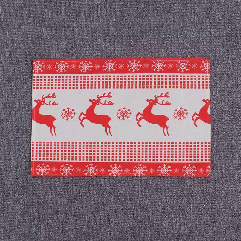 Christmas Table Cloth – Holiday Party Decorations & Festive Ornament - ClubOn